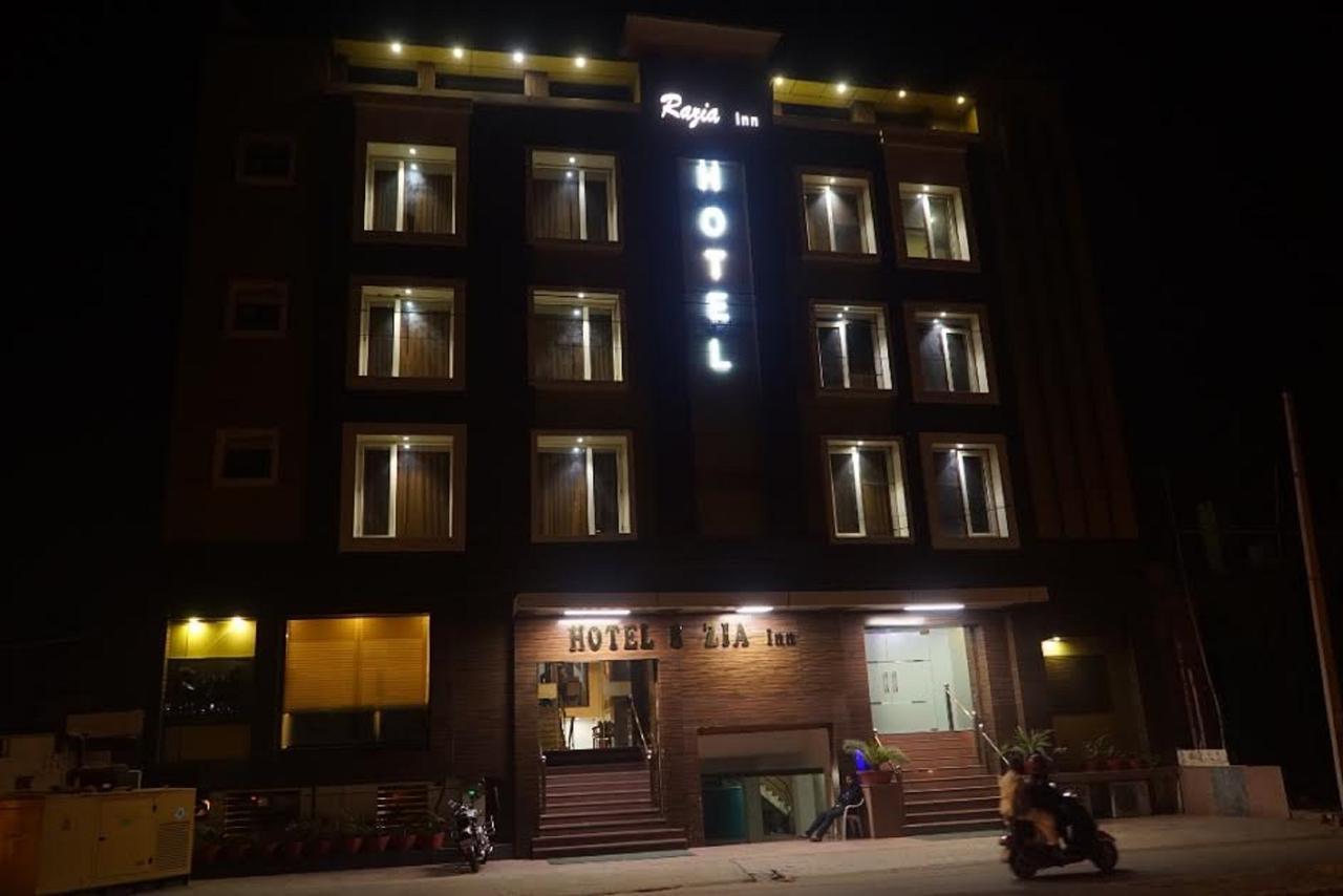 Hotel Razia Inn Hisar ภายนอก รูปภาพ